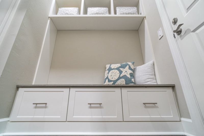 Custom Mudroom - Photo 7