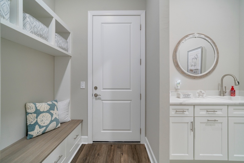 Custom Mudroom - Photo 8