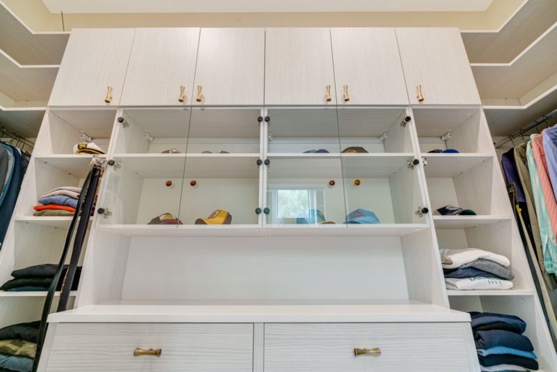 “His” Closet Mirrors the Elegance of Hers - Photo 2