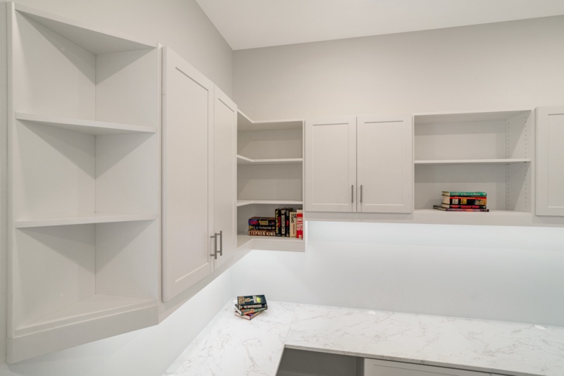 Custom Office Space - Photo 12