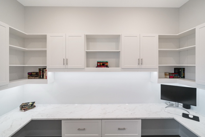 Custom Office Space - Photo 14