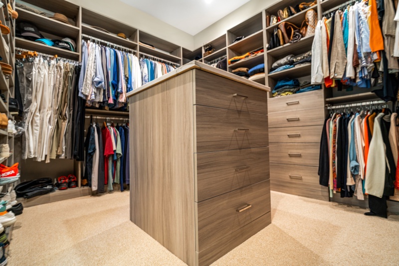 Modern Wardrobe - Photo 7