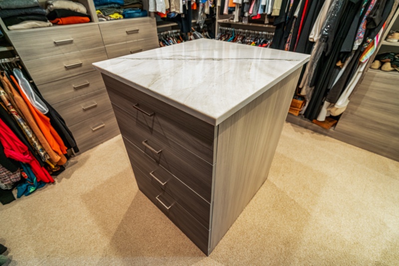 Modern Wardrobe - Photo 10