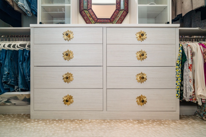 Beautifully Tailored "Hers" Closet - Photo 9